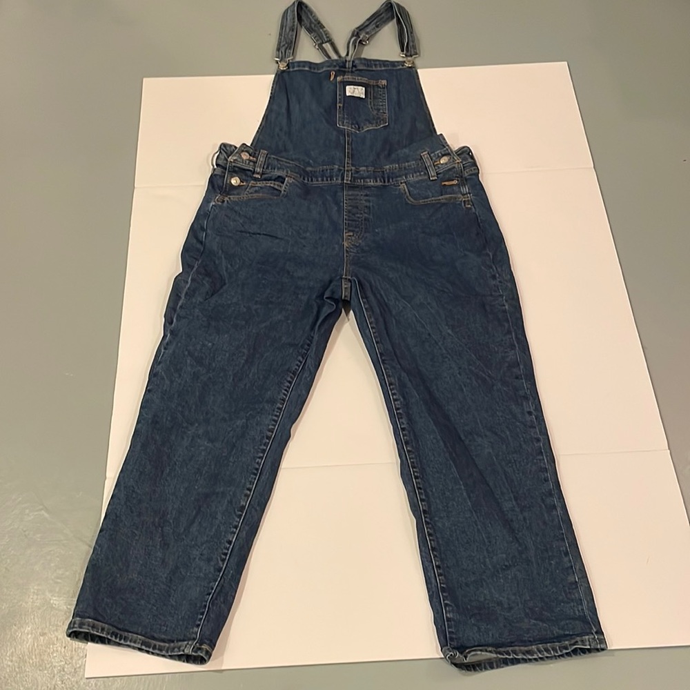 Levi’s Denim Overalls Size 20W